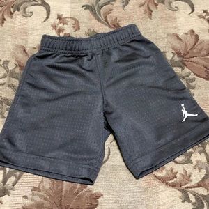 Jordan shorts size 4T boys
